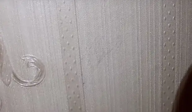 Maneira incrivelmente fácil de remover a alça do papel de parede