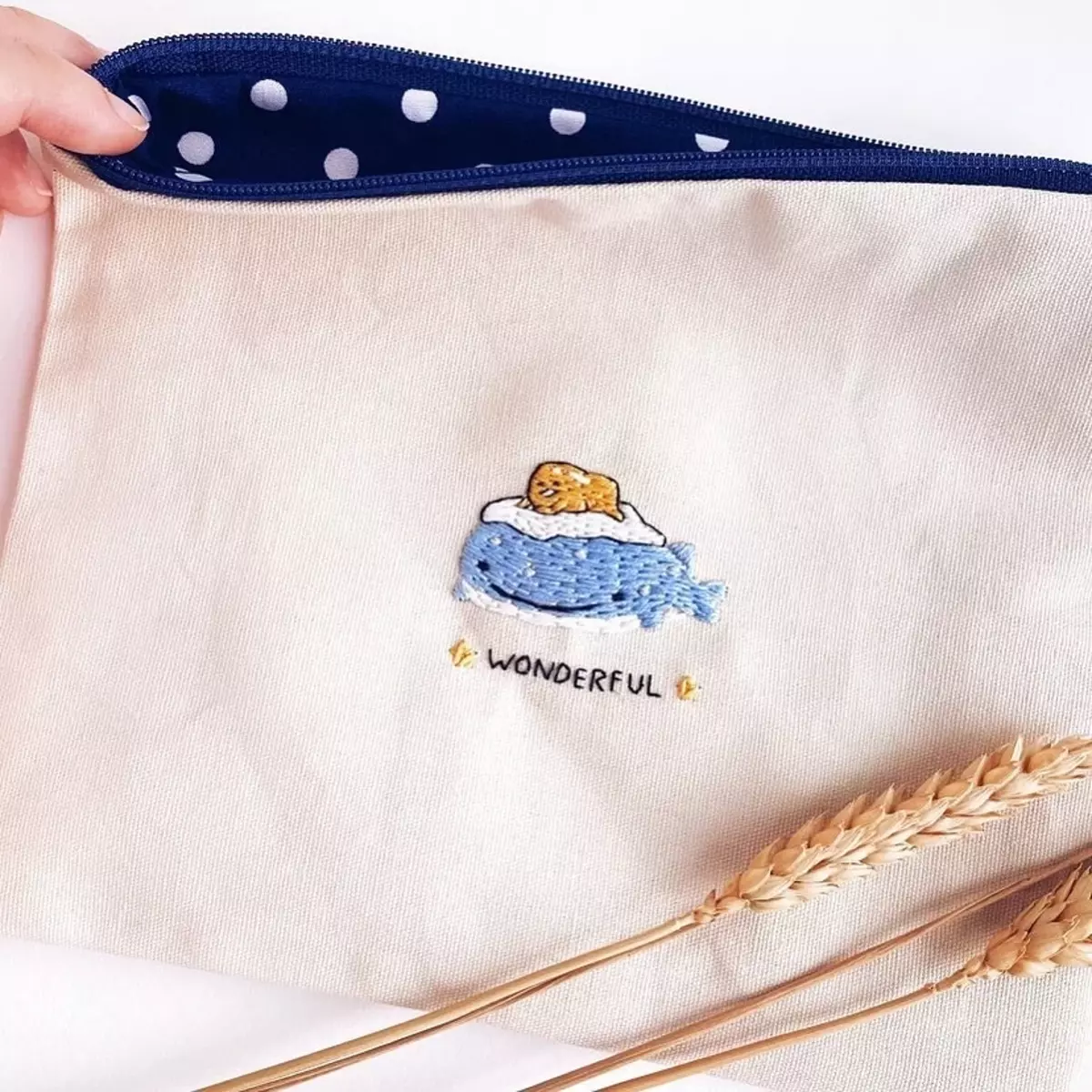 Hadiah Embroidery: Jarum Instagram Minggu
