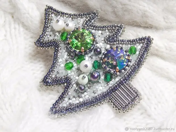 Wonderful New Year's Brooches frá perlum: Hugmyndir og 4 Master Class