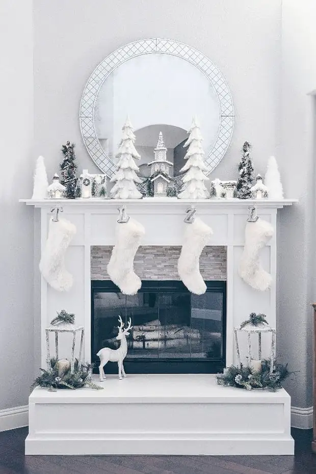 Registration of the fireplace for the new year in white