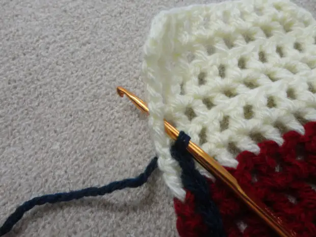 Corak sel scottish crocheted