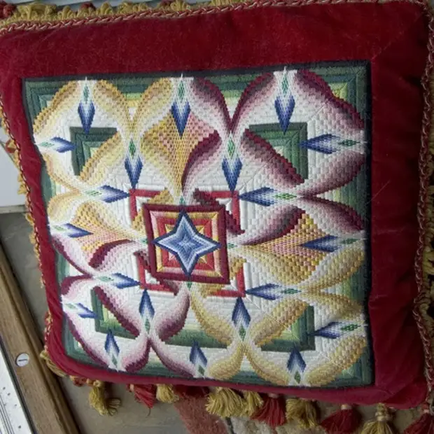 Bargello: Itan ti ẹda, ilana imuse