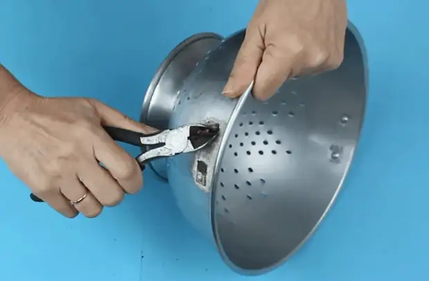 Originalus paprasto Colander naudojimas