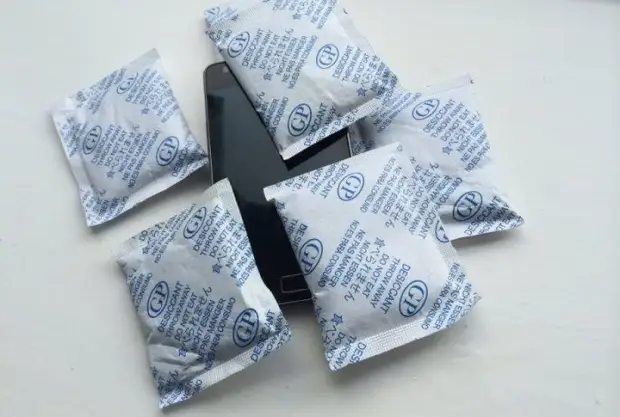 Bạn đang ở Vain Ném Silica Gel!