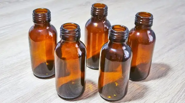 Gambar Panjaluk 4 ide saka botol daur ulang kreatif saka obat-obatan