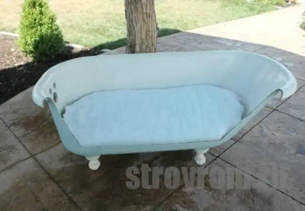 Sofa from bath