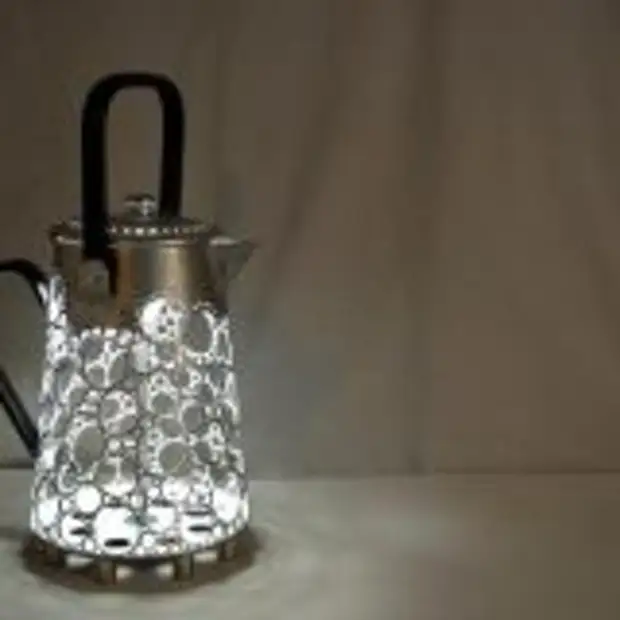 Steel lace: Vintage lamps from old dishes