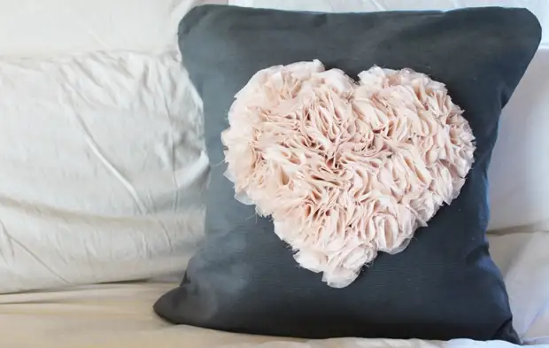 We sew funny pillows: step-by-step master classes