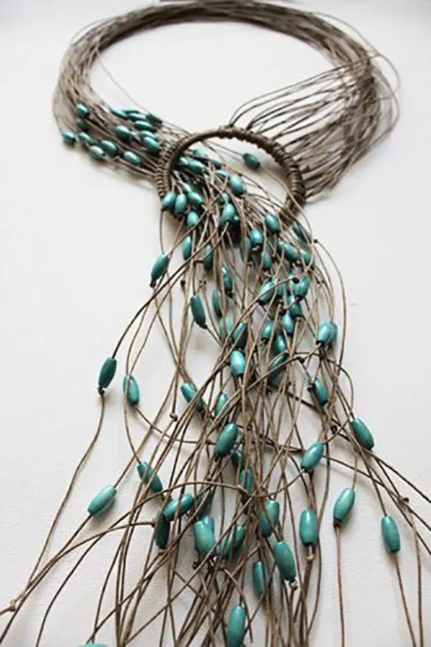 flowing necklace