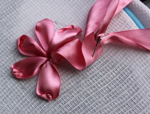 Embroidery satin ribbons for beginners