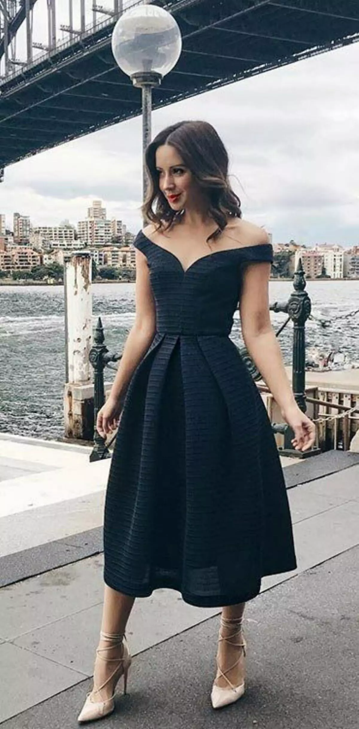 Nós costuramos um pequeno vestido preto: 25+ idéias incríveis