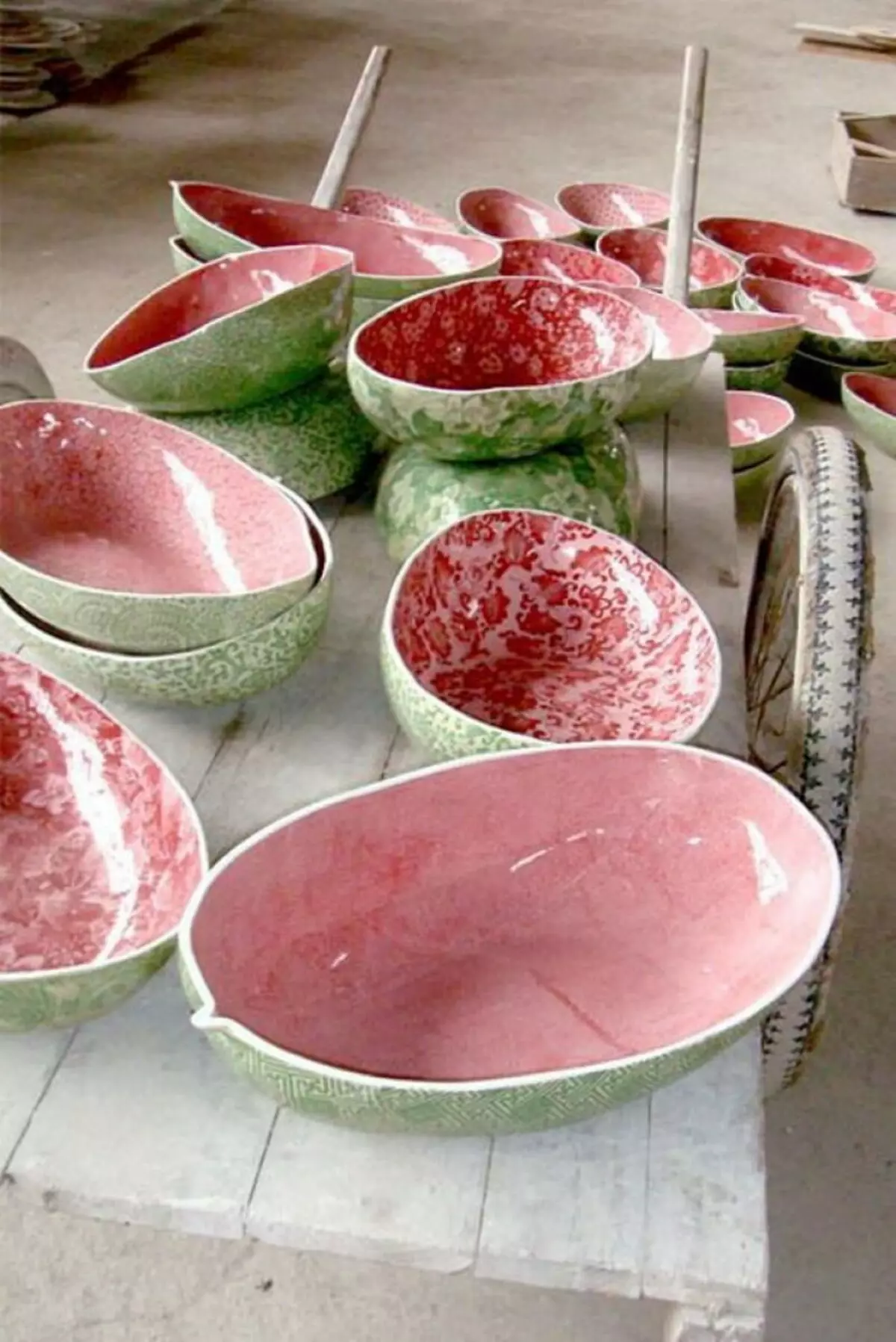 Handgemachte Keramik: Ideen für diejenigen, die träumen, um mit Ton zu arbeiten