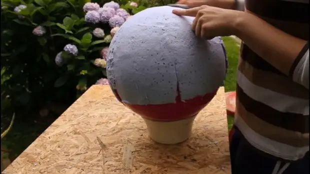 Cómo hacer una hermosa pantalla de papier mache