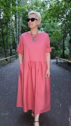 Nový výběr booho šaty pro ženy s tvary. Různé barvy a styly se ujistí