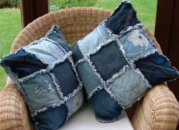 Although now you never throw out old jeans ... 25 exclusive ideas!