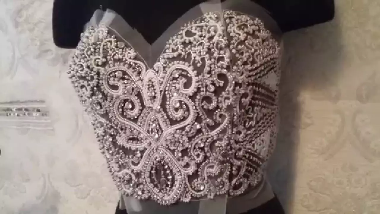 Luneville Embroidery: Mga lihim ng karunungan