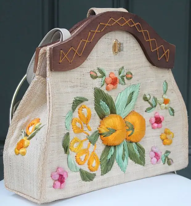 Decorating the embroidery bag and cosmetics: 60 ideas for inspiration