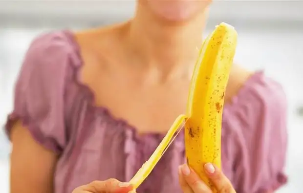 Aqui, como você precisa comer banana de fato.