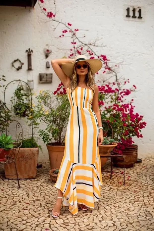 Casual Long Φορέματα: Νωπά ιδέες για την άνοιξη και το καλοκαίρι