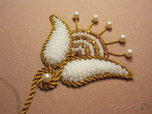 მოცულობითი სამკერვალო. ლამაზი იდეა needlework