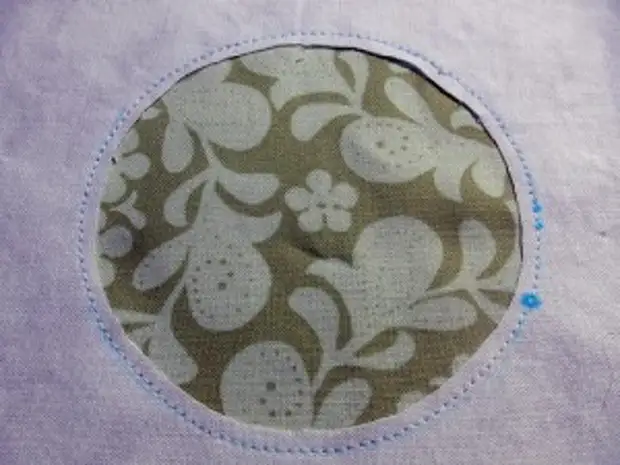 Mpira au reverse applique.