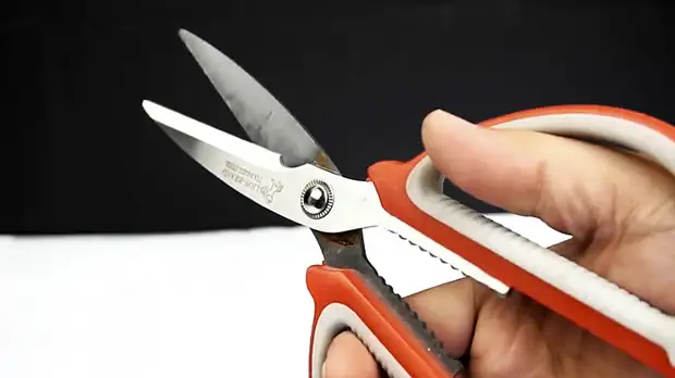 8 ways to quickly put the scissors