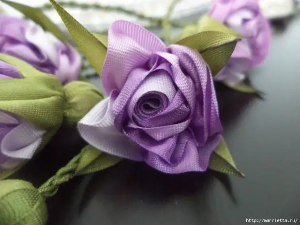 მინიატურული ყვავილები ribbons. მასტერკლასები (48) (700x525, 240 კბ)