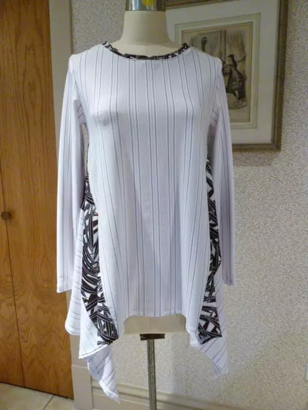 Xaws AHO Tunic: Master chav kawm