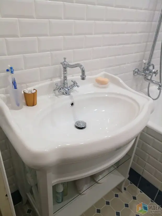 חדר אמבטיה קטן בסגנון רטרו (חלק 2)