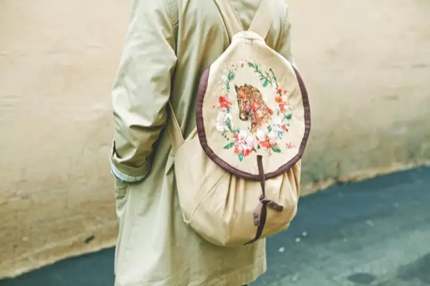 Figura jew rakkmu? "Pittura tal-labra" bħala tip oriġinali ta 'arti