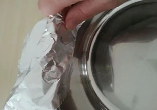 Amazing use of food foil!