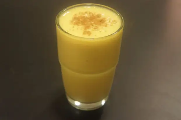 Smoothie z turmeric