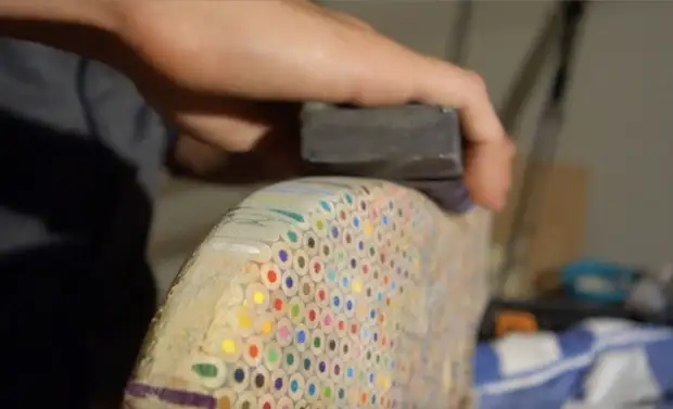 What can be made of 1200 color pencils?