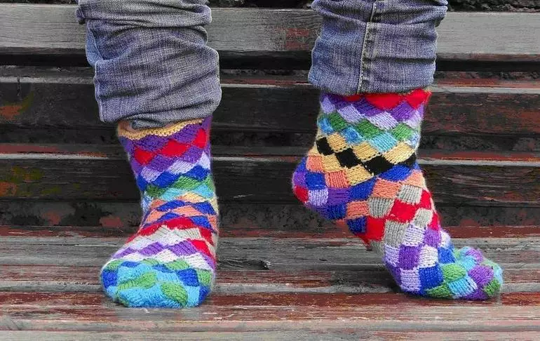 Top 10 meest ongebruikelijke soort van trendy gebreide sokken 765_5