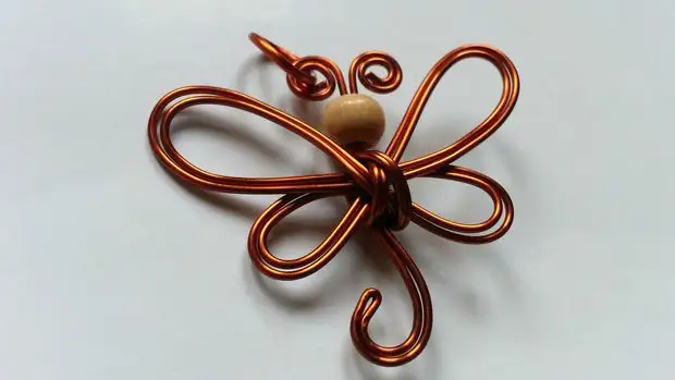 Cute Wire პეპლები ამის გაკეთება თავს