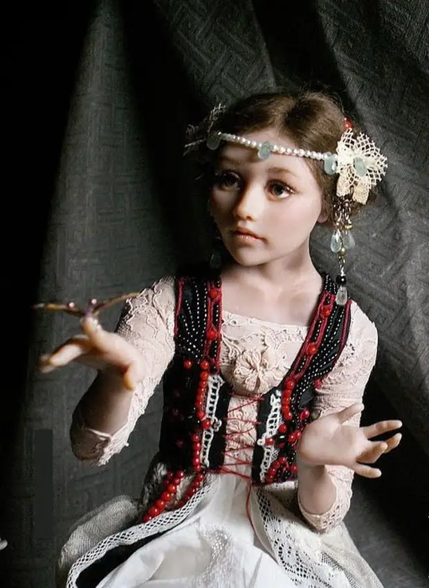 dolls ຈິງທີ່ບໍ່ຫນ້າເຊື່ອຈາກ Aleena Abramova