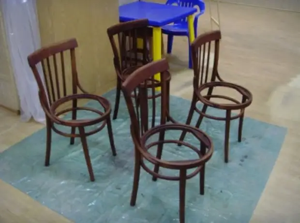 Ændring af gamle stole ... Vi demonterer stolen på delene som designer!