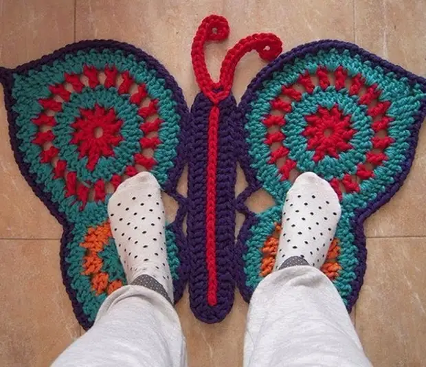 Crochet ಬಟರ್ಫ್ಲೈ MATS: ಯೋಜನೆಗಳು