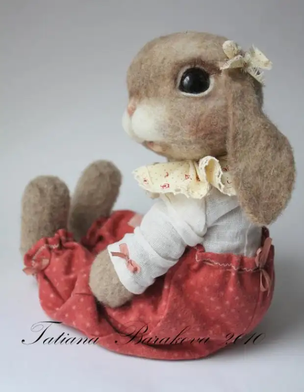 Felt Toys - Elegant Rabbit. Foto