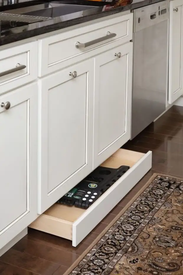 Boxes that will give your kitchen additional space. Brilliant design