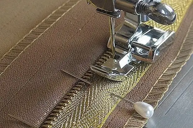 Textil Fantasien an net nëmmen: Wéi ordentlech, schéin an einfach den "Zipper" (net geheim)