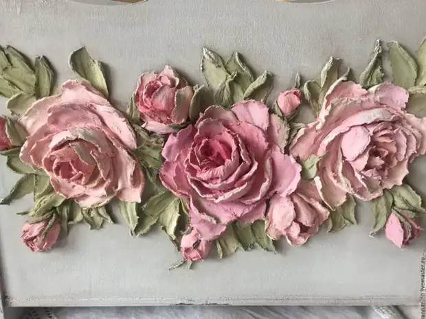 Cvijeće iz dekorativnog gipsa - Šarmantan dekor koji želite ponoviti