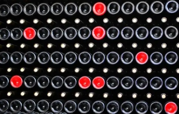10 Wege, um gefälschte Wein zu erkennen