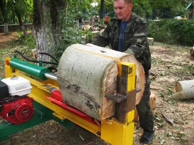 Kako narediti domačo mehansko les z lastnimi rokami