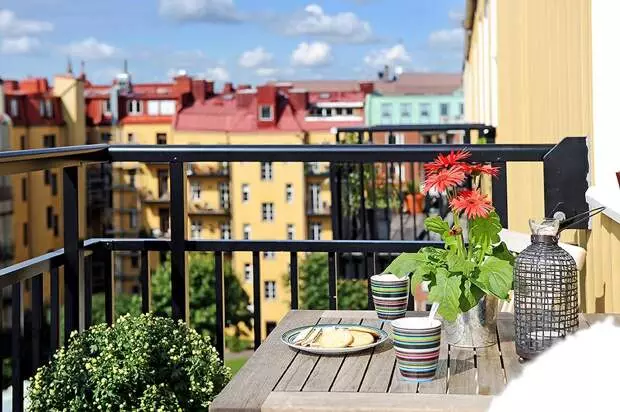 Hevitra momba ny famolavolana Balkony vaovao 10