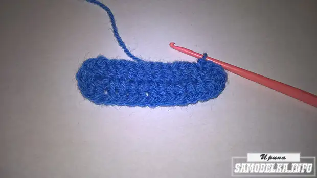 Proceso de tricô de crochet.