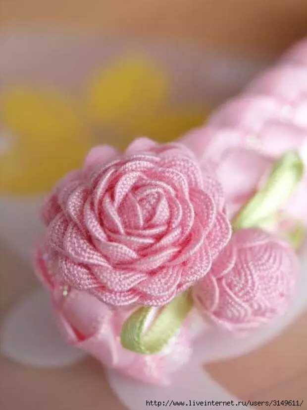 Rosette-crochetile: original and very simple!