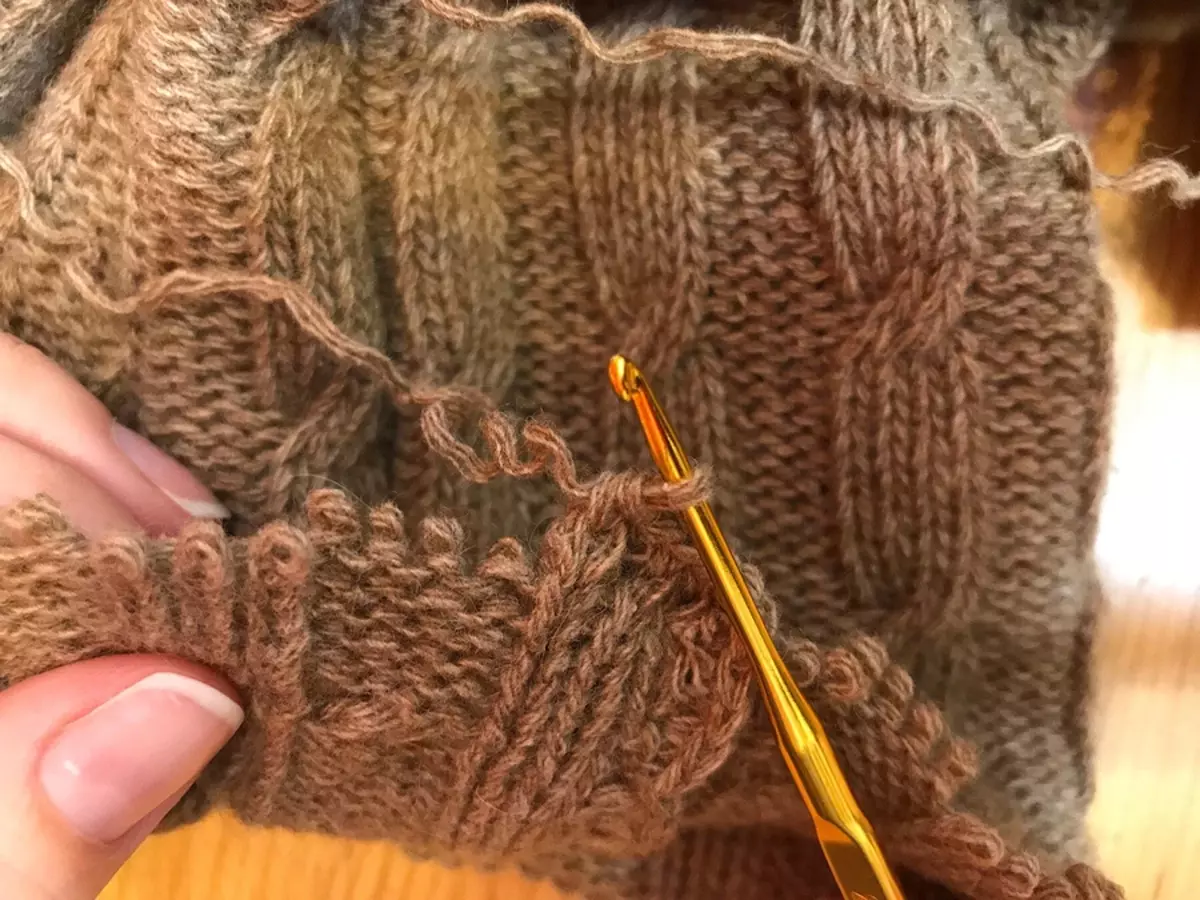 Come cucire un semplice maglione caldo sulla macchina da cucire